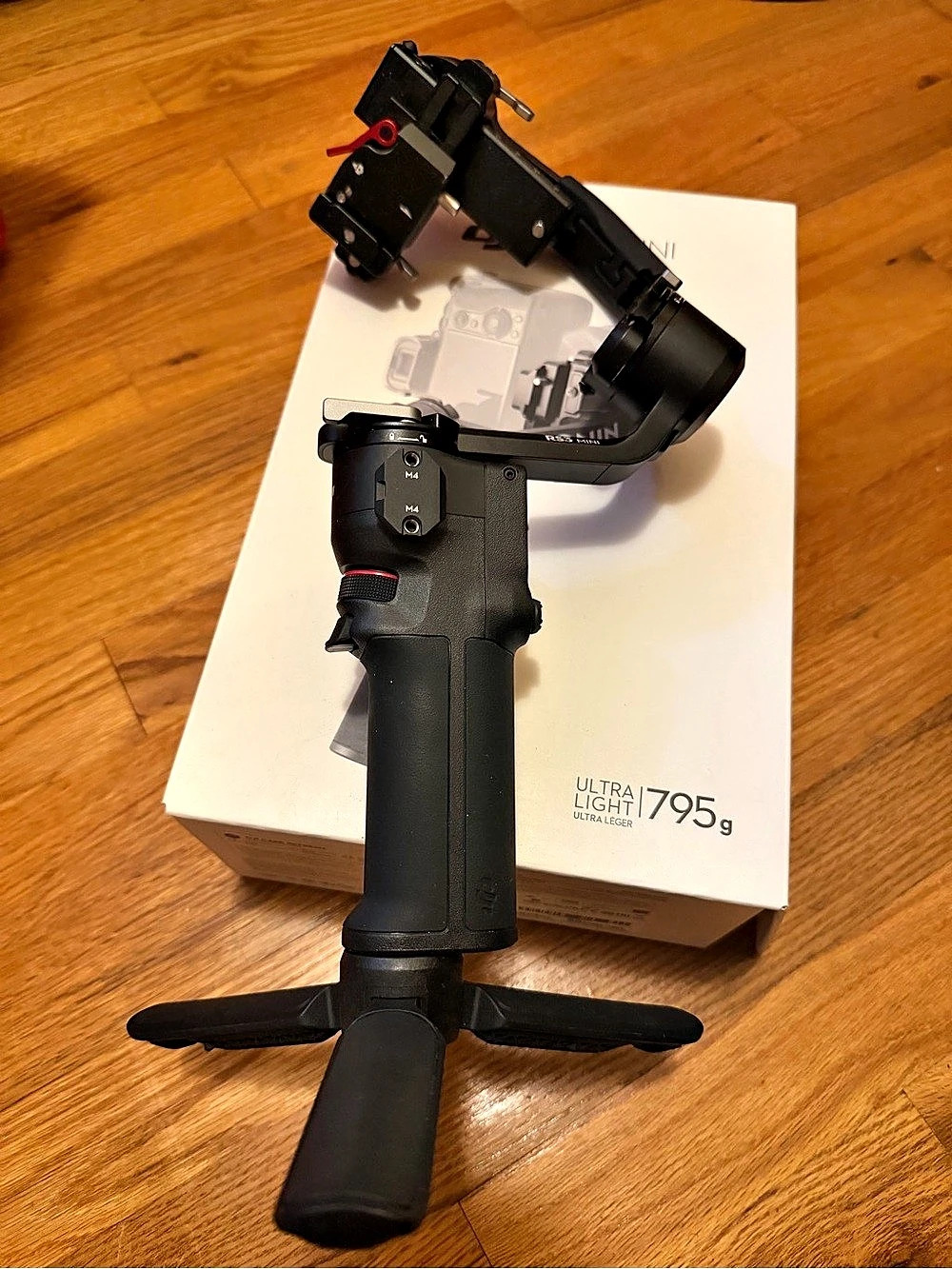 DJI RS 3 Mini 3-Axis Camera Gimbal Stabilizer Black